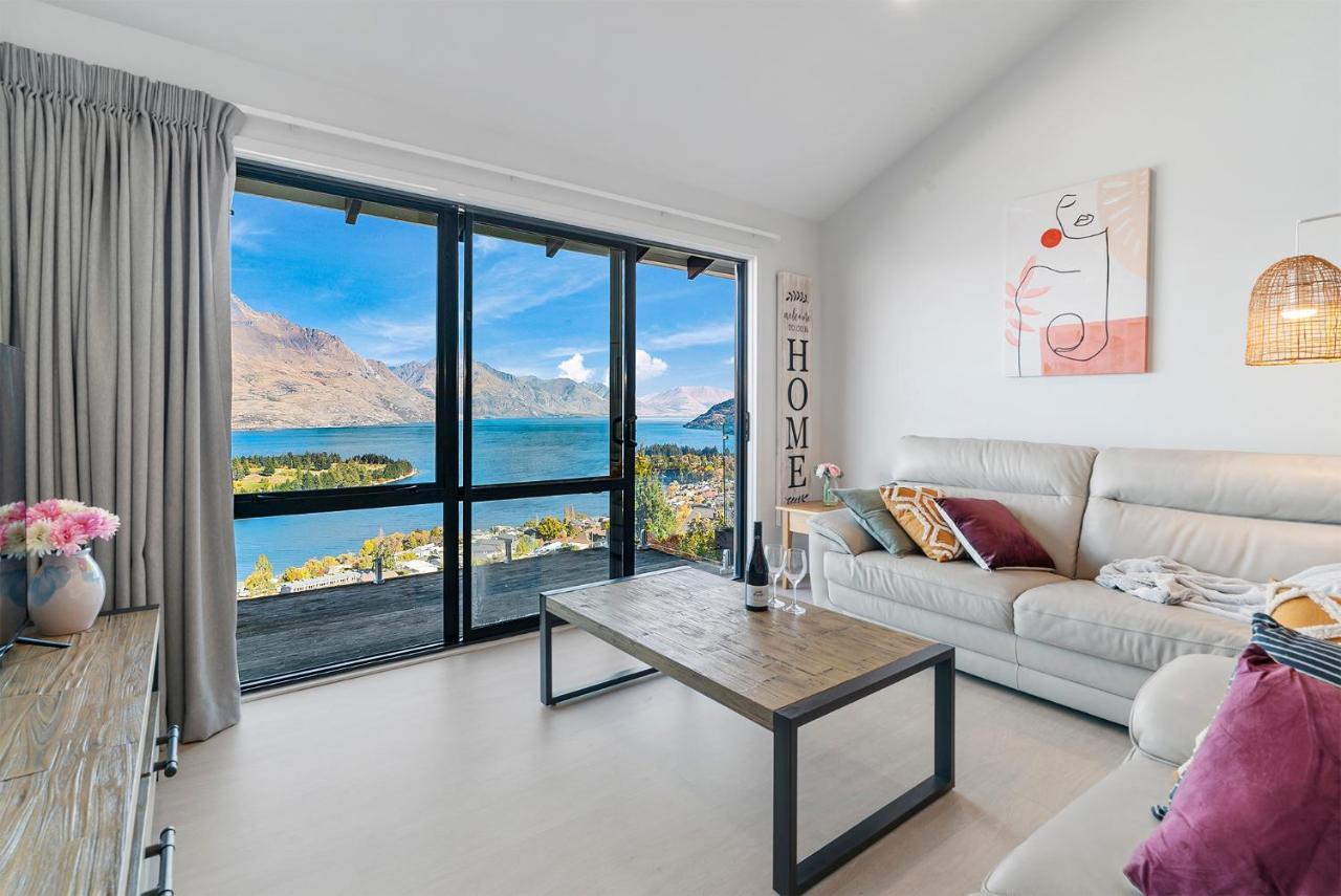 Appartamento Alpine Loft With Jaw-Dropping View! Distretto di Distretto di Queenstown Esterno foto