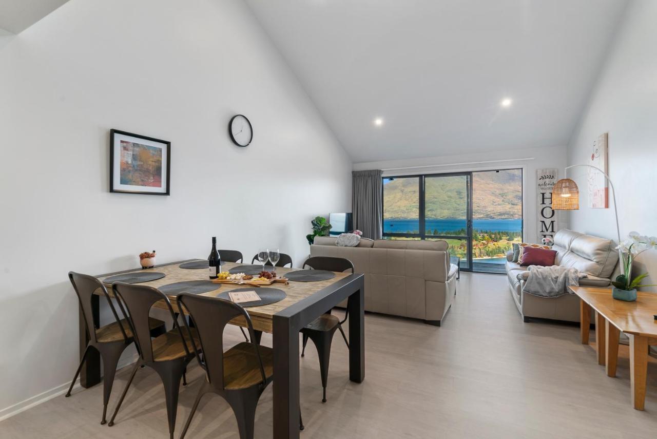 Appartamento Alpine Loft With Jaw-Dropping View! Distretto di Distretto di Queenstown Esterno foto